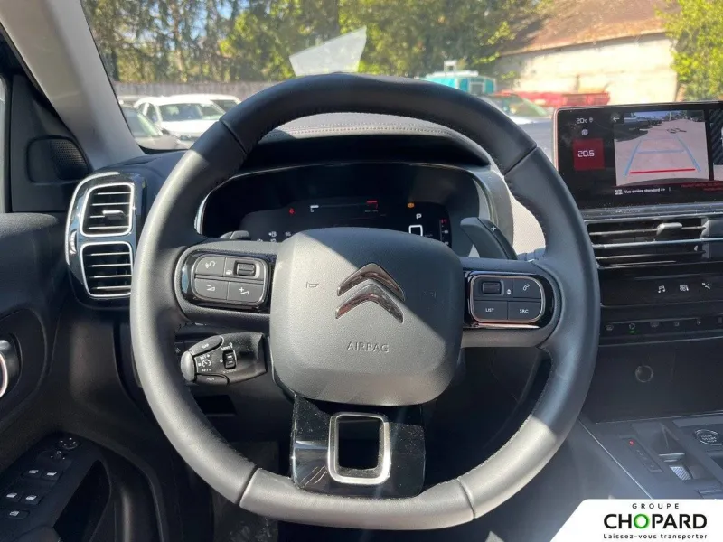 Image secondaire du véhicule 17