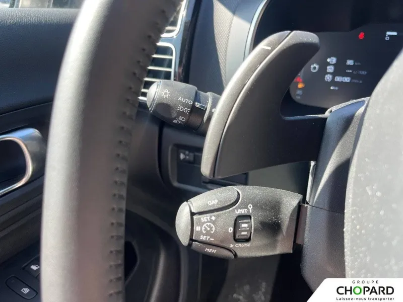 Image secondaire du véhicule 23