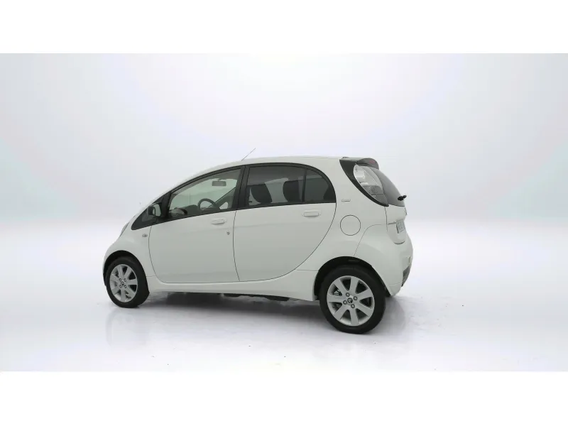 Image secondaire du véhicule 6