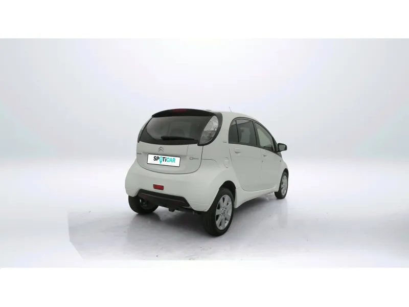 Image secondaire du véhicule 9