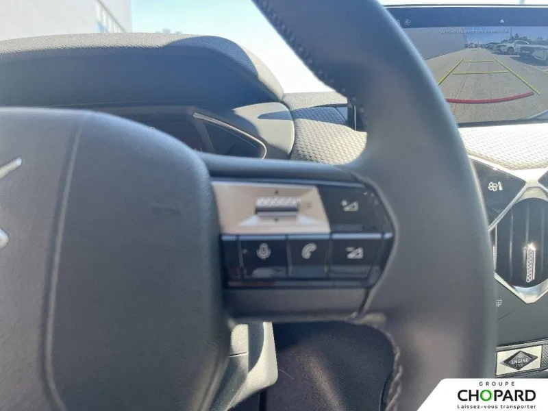 Image secondaire du véhicule 12