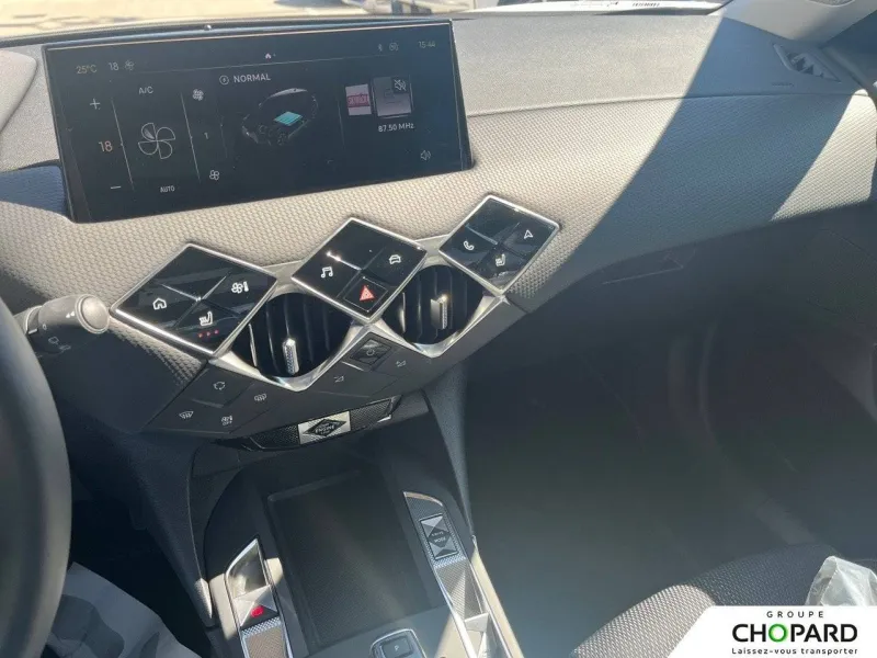 Image secondaire du véhicule 13