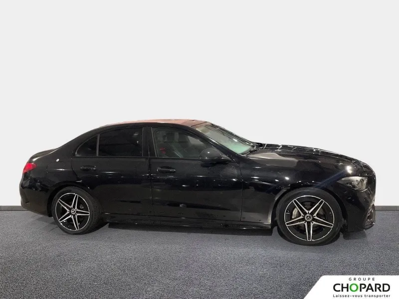 Image secondaire du véhicule 10