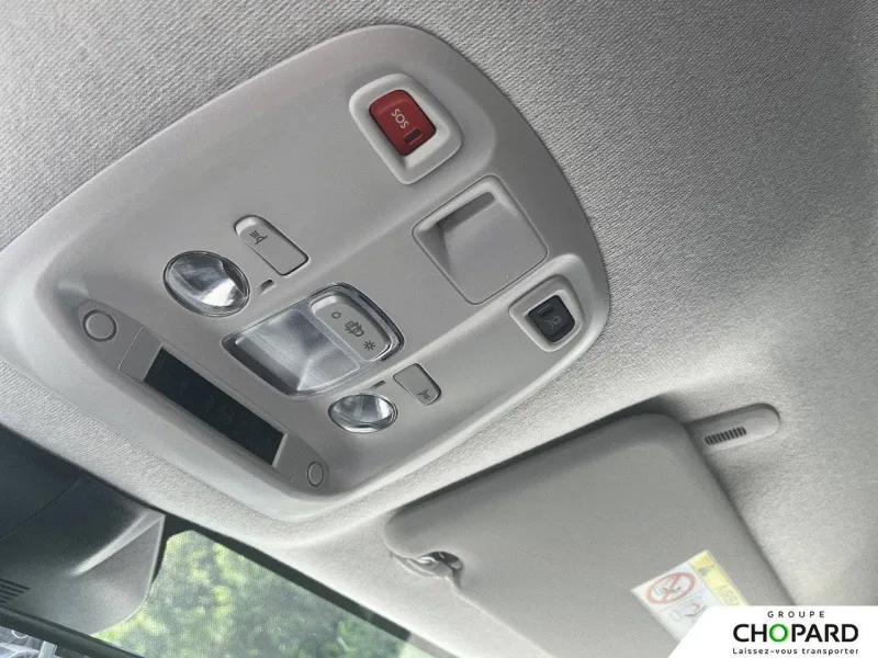 Image secondaire du véhicule 22