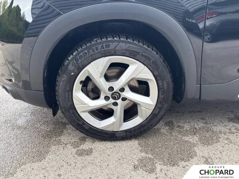 Image secondaire du véhicule 22