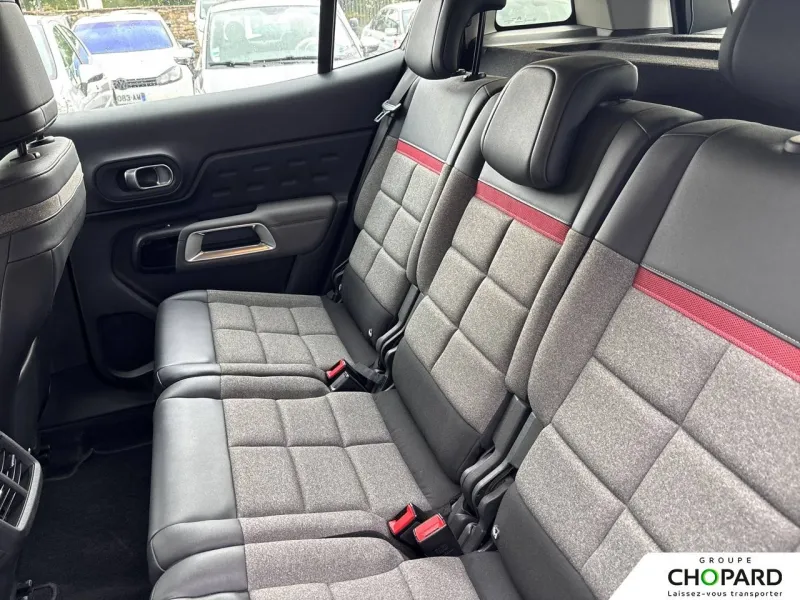 Image secondaire du véhicule 25