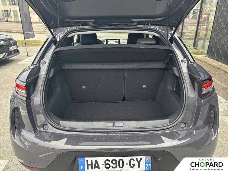 Image secondaire du véhicule 9