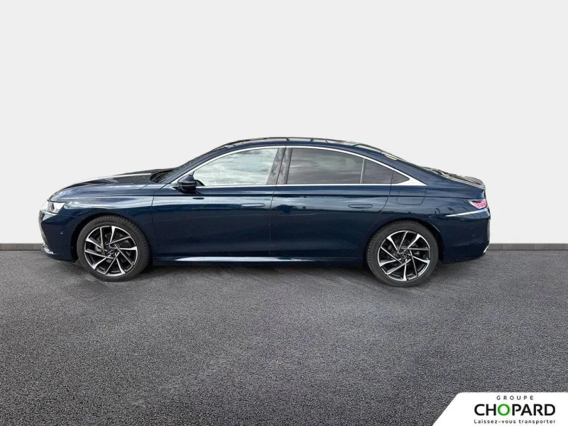 Image secondaire du véhicule 10