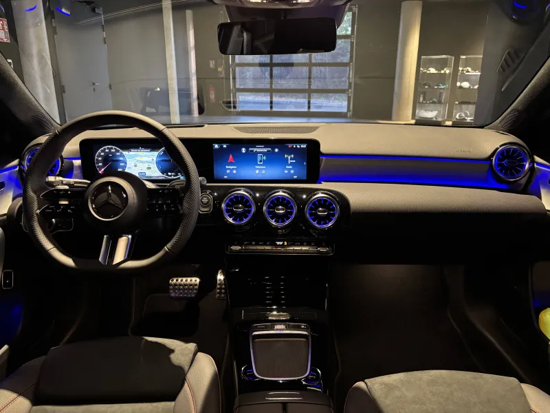 Image secondaire du véhicule 6