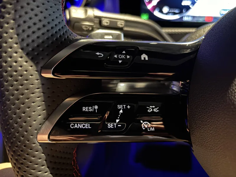 Image secondaire du véhicule 8