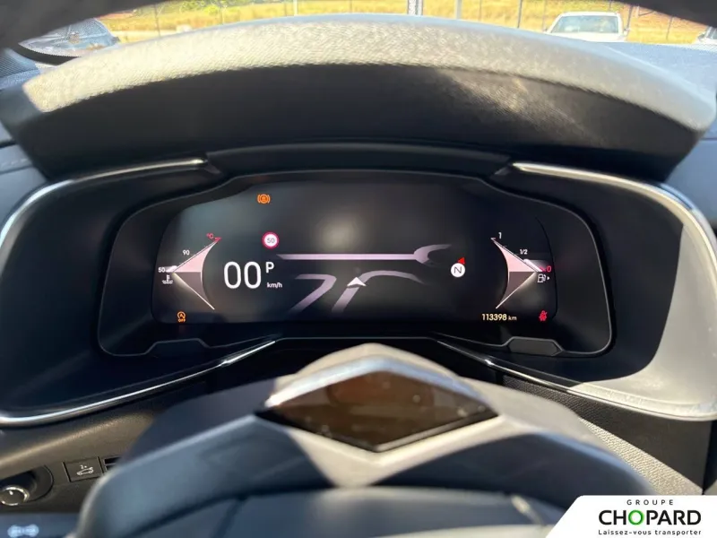 Image secondaire du véhicule 22