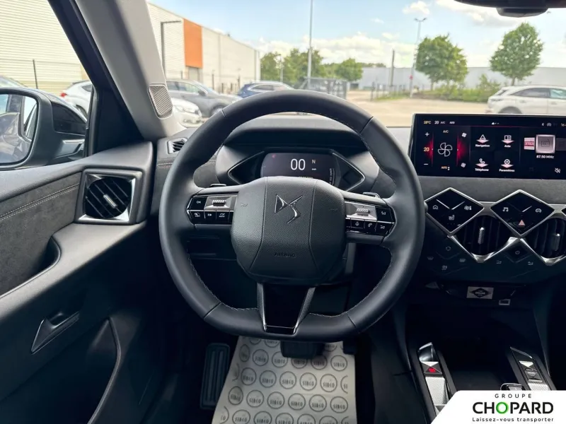 Image secondaire du véhicule 18