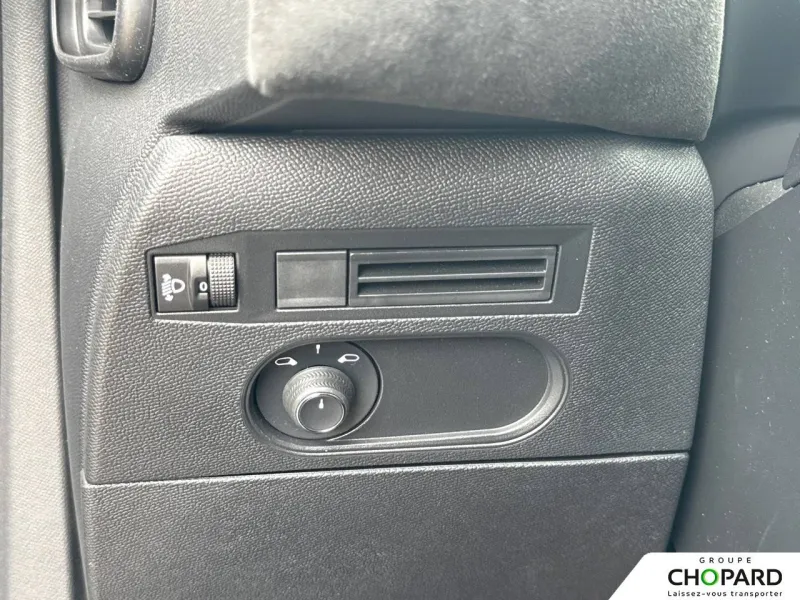 Image secondaire du véhicule 21