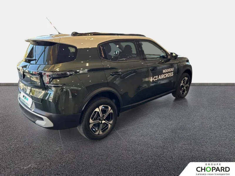 Image secondaire du véhicule 9