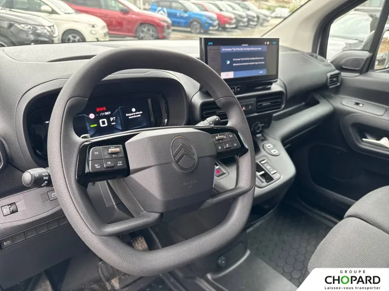 Image secondaire du véhicule 11