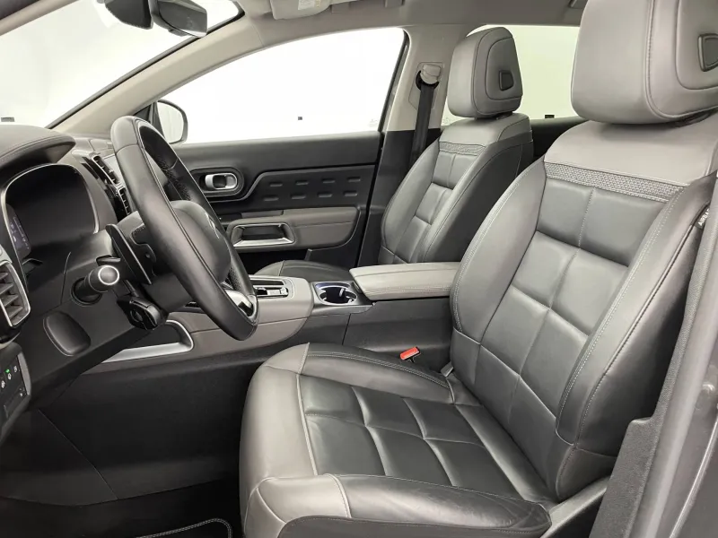 Image secondaire du véhicule 15