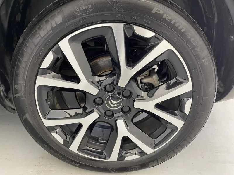 Image secondaire du véhicule 17