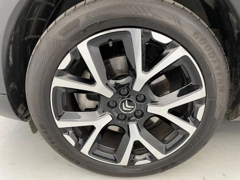 Image secondaire du véhicule 20