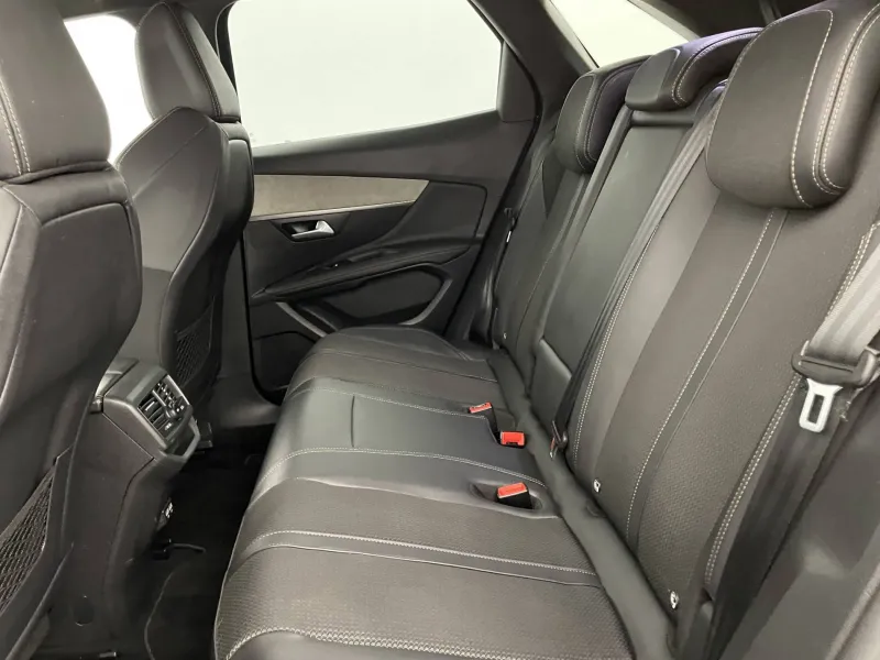 Image secondaire du véhicule 16