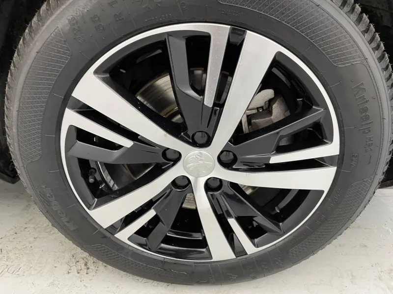 Image secondaire du véhicule 19