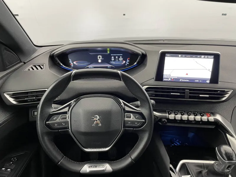 Image secondaire du véhicule 23