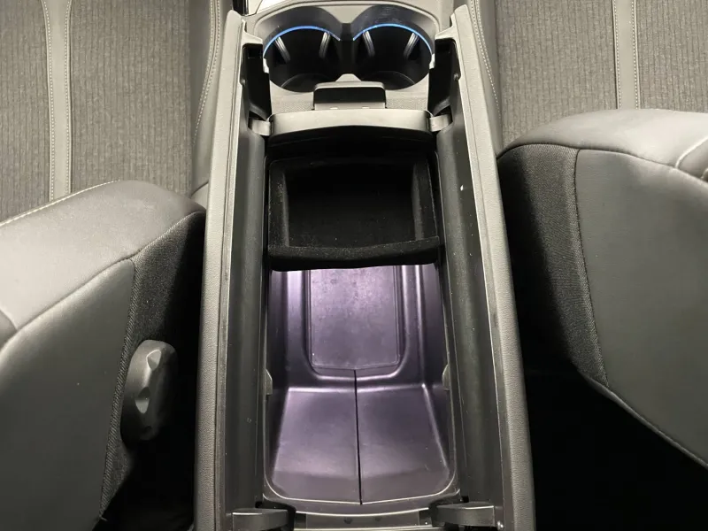 Image secondaire du véhicule 29