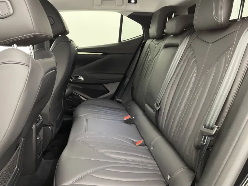 Image secondaire du véhicule 16