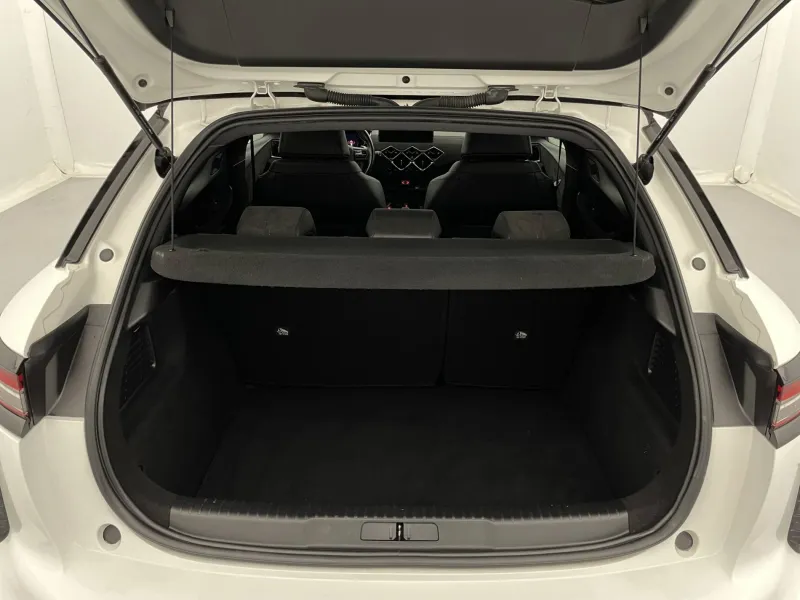 Image secondaire du véhicule 14