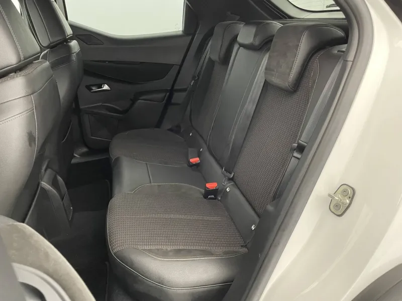 Image secondaire du véhicule 16