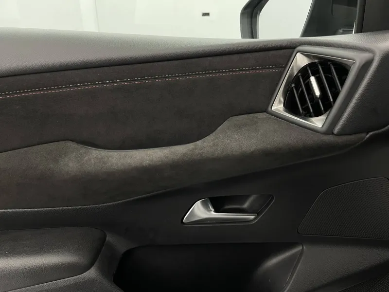 Image secondaire du véhicule 25