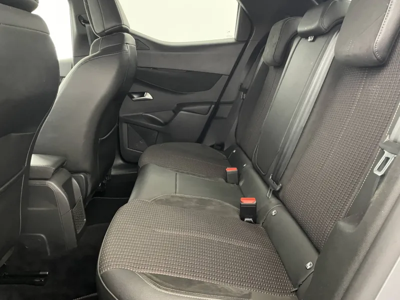 Image secondaire du véhicule 16