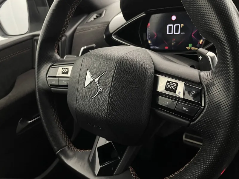 Image secondaire du véhicule 32