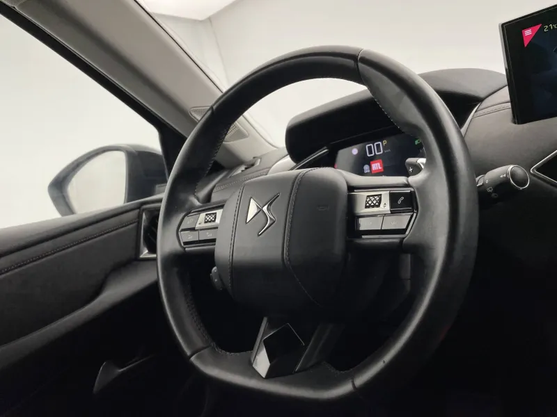 Image secondaire du véhicule 25