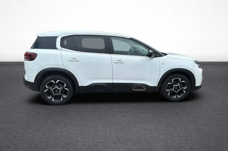 Image secondaire du véhicule 8