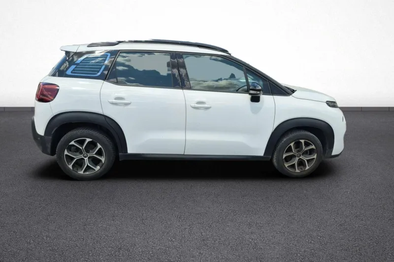 Image secondaire du véhicule 8