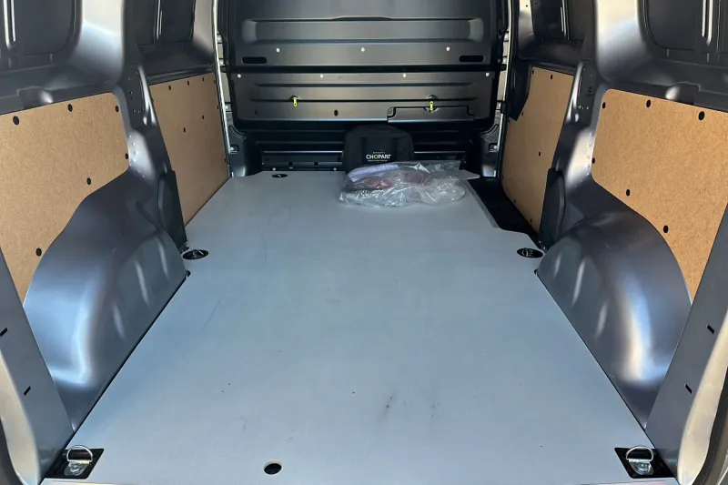 Image secondaire du véhicule 10