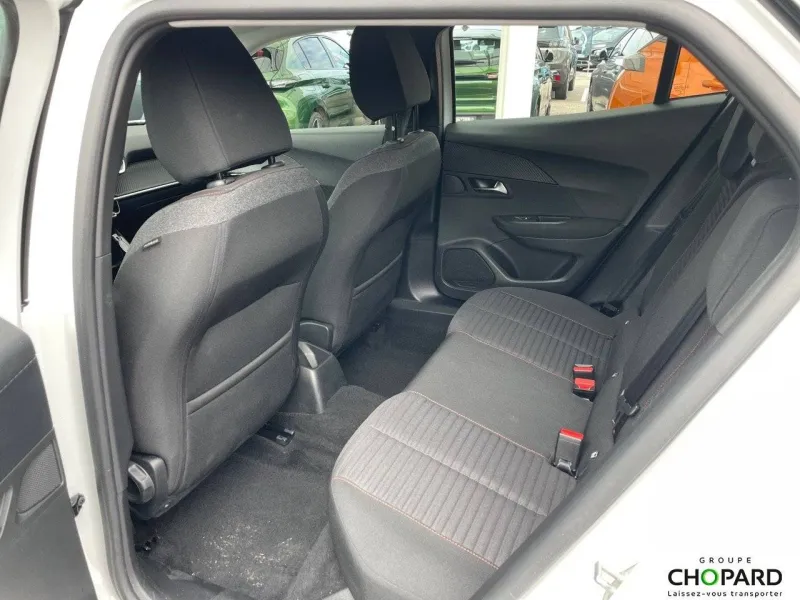 Image secondaire du véhicule 12