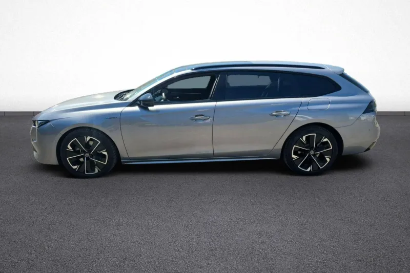 Image secondaire du véhicule 4