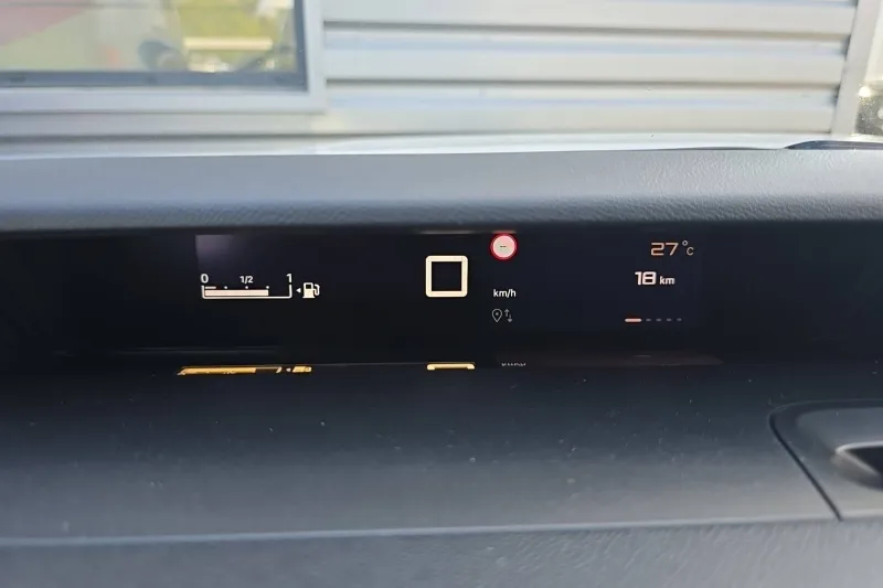 Image secondaire du véhicule 9