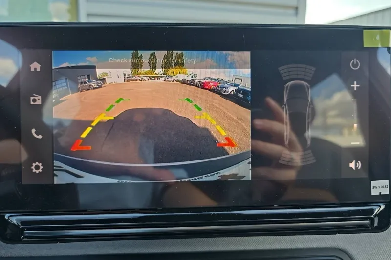 Image secondaire du véhicule 11