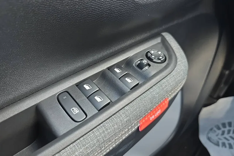 Image secondaire du véhicule 18