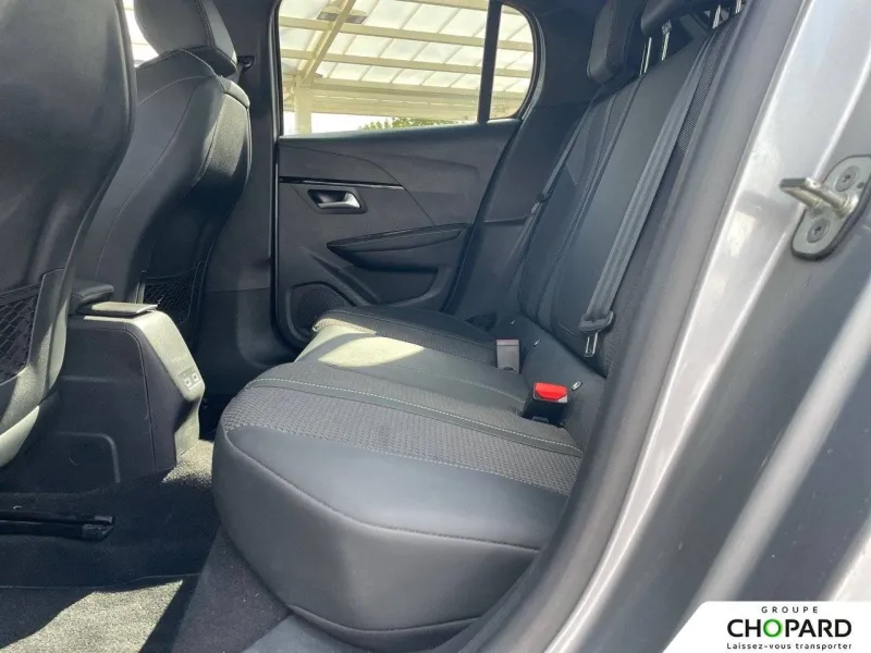 Image secondaire du véhicule 12