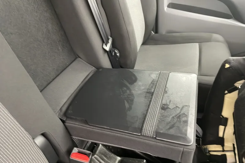 Image secondaire du véhicule 23