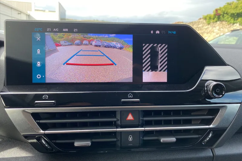 Image secondaire du véhicule 11