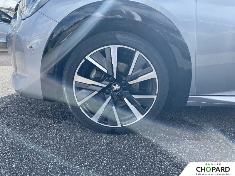 Image secondaire du véhicule 13