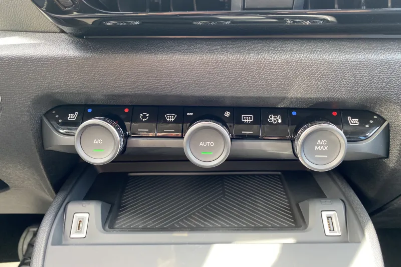 Image secondaire du véhicule 15