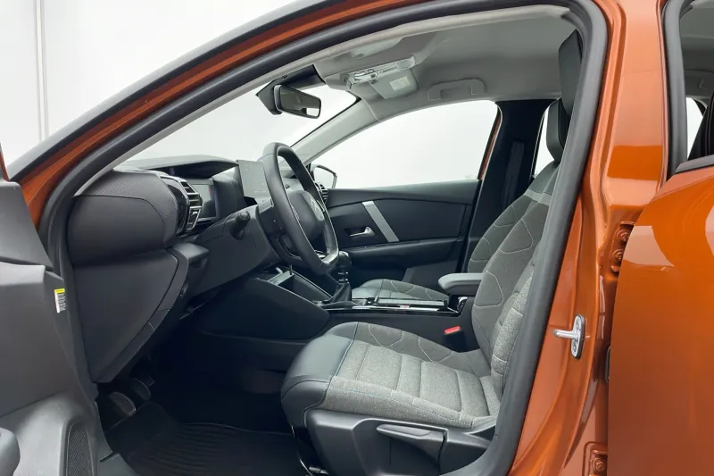 Image secondaire du véhicule 15