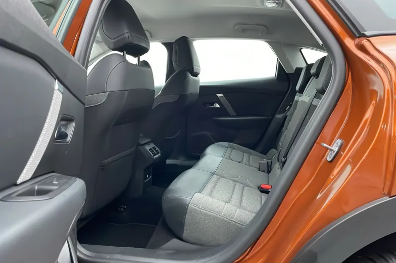 Image secondaire du véhicule 16