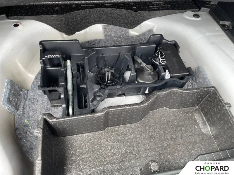 Image secondaire du véhicule 21