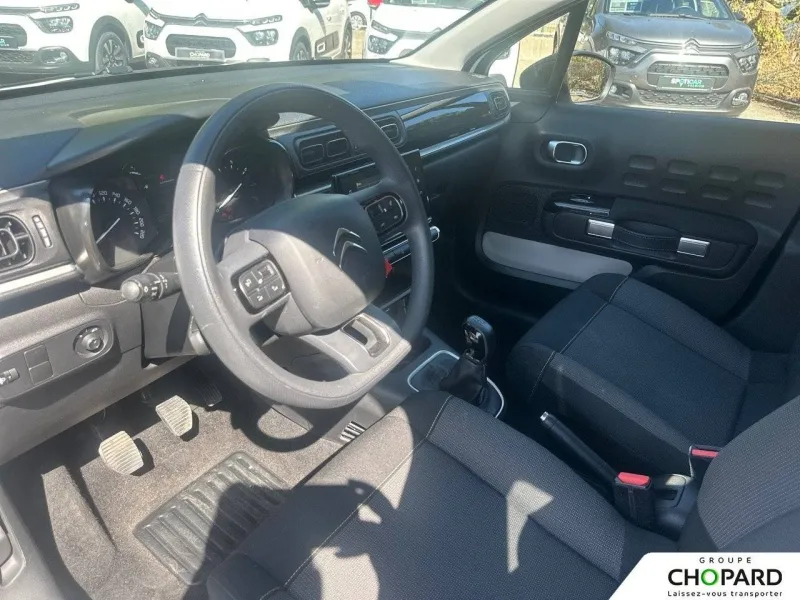 Image secondaire du véhicule 11